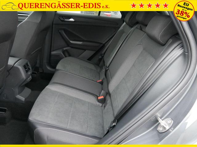 Volkswagen T-Roc Style Black 1,5 TSI DSG *ACC*NAVI*PDC*AHK*LED*KAMERA*TEMPOMAT*19-ZOLL 