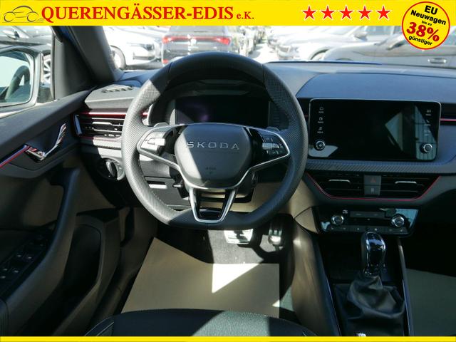 Skoda Kamiq Monte Carlo 1,5 TSI DSG *AHK-SCHWENKBAR*PDC-HINTEN*KAMERA*SHZ*KESSY*LENKRADHEIZUNG* 