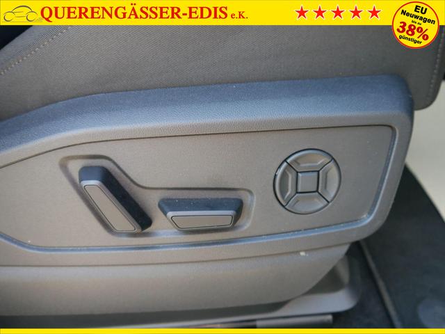 Audi Q5 Sportback quattro S tronic*AHK-SCHWENKBAR*NAVI*PDC*KAMERA*LED*TEMPOMAT*SHZ* 