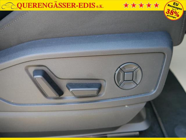 Audi Q5 Sportback quattro S tronic*AHK-SCHWENKBAR*NAVI*PDC*KAMERA*LED*TEMPOMAT*SHZ* 