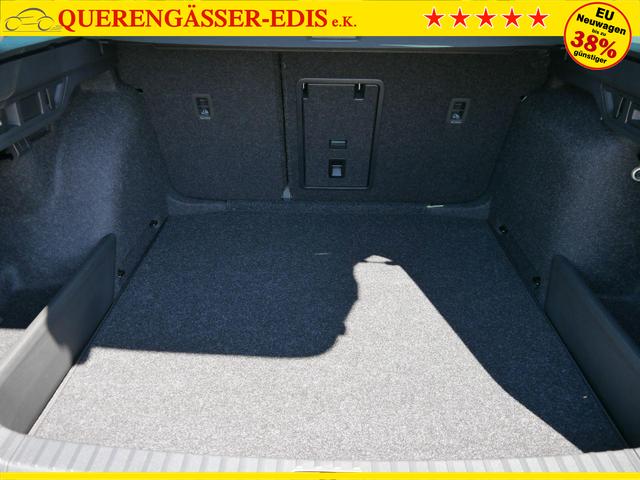 Skoda Octavia Combi Selection 2.0 TDI DSG*AHK-SCHWENKBAR*ACC*LED*PDC*SHZ*SMARTLINK 