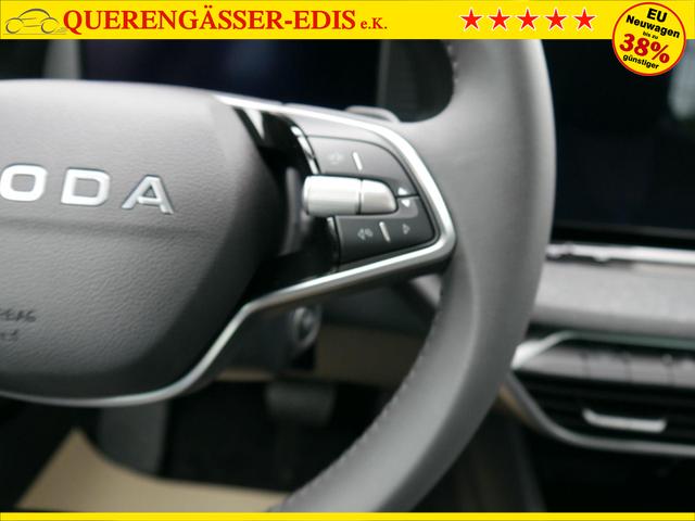 Skoda Octavia Combi Selection 2.0 TDI DSG*AHK-SCHWENKBAR*ACC*LED*PDC*SHZ*SMARTLINK 