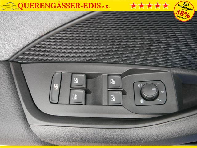 Skoda Octavia Combi Selection 2.0 TDI DSG*AHK-SCHWENKBAR*ACC*LED*PDC*SHZ*SMARTLINK 