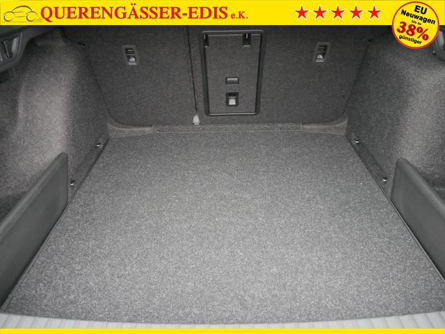 Skoda Octavia Combi Selection 2.0 TDI DSG*AHK-SCHWENKBAR*ACC*LED*PDC*SHZ*SMARTLINK 