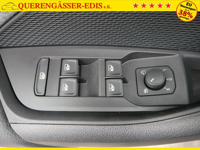 Skoda Octavia Combi Selection 2.0 TDI DSG*AHK-SCHWENKBAR*ACC*LED*PDC*SHZ*SMARTLINK 
