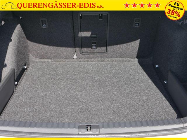 Skoda Octavia Combi Selection 2.0 TDI DSG*AHK-SCHWENKBAR*ACC*LED*PDC*SHZ*SMARTLINK 