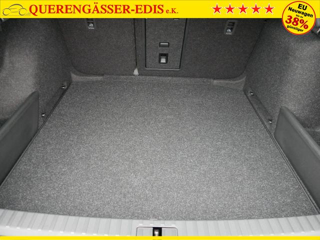Skoda Octavia Combi Selection 1.5 TSI mHEV DSG*AHK-SCHW*ACC*PDC*LED*SHZ*SMARTLINK*KLIMA 