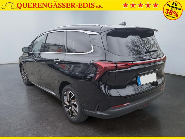 DFM / DFM Forthing 4 / Schwarz / / / 