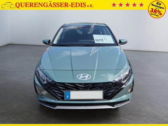 Hyundai / i20 / Grün / / / 