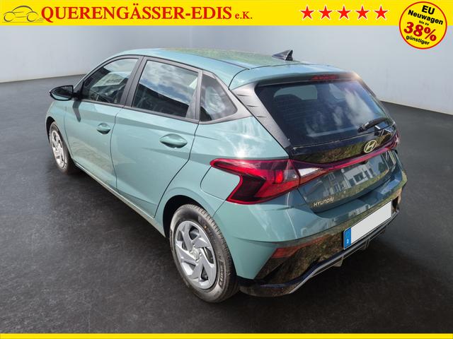 Hyundai / i20 / Grün / / / 