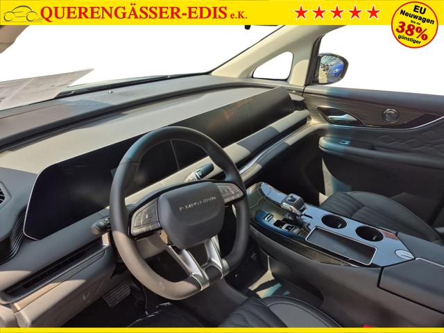 DFM / DFM Forthing 9 / Schwarz / / / 