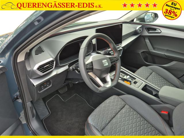 Seat / Leon (neues Modell) / Grau / / / 