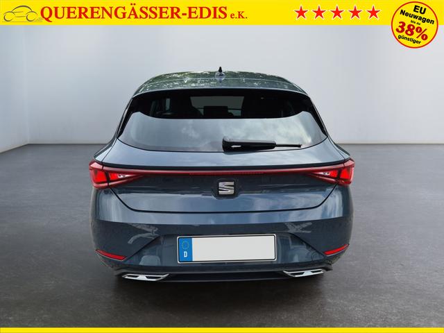 Seat / Leon (neues Modell) / Grau / / / 