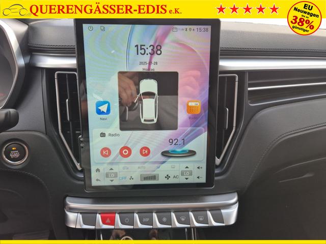 DFM / DFM Forthing 3 / Schwarz / / / 