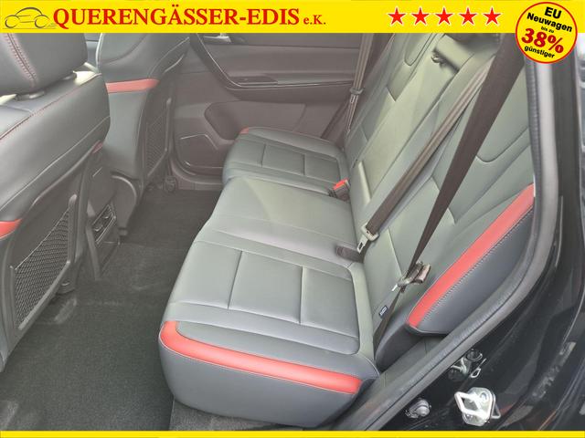 DFM / DFM Forthing 3 / Schwarz / / / 