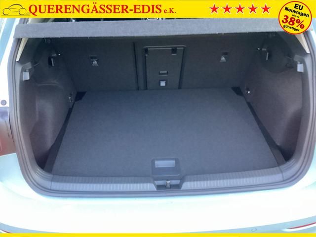 Volkswagen / Golf / Blau / / / 