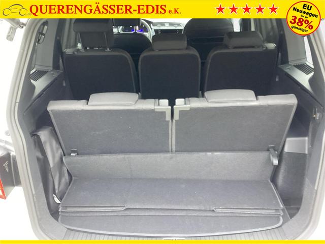 Volkswagen / Touran / Wei&szlig; / / / 