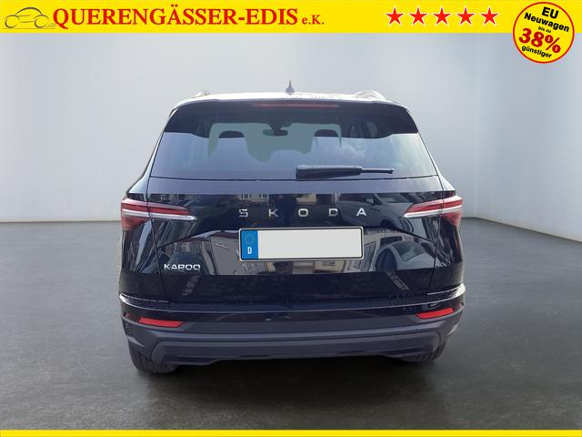Skoda / Karoq / Schwarz / / / 