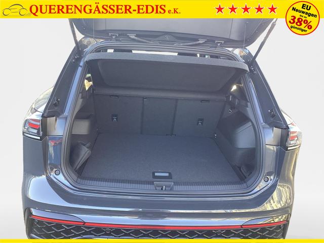 Volkswagen / Tiguan / Grau / / / 