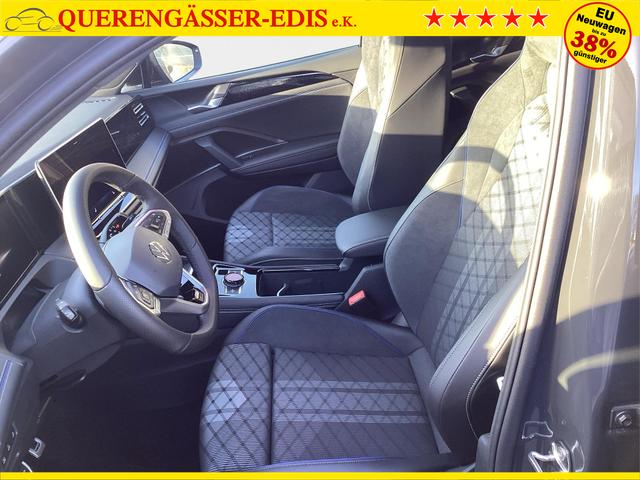 Volkswagen / Tiguan / Grau / / / 