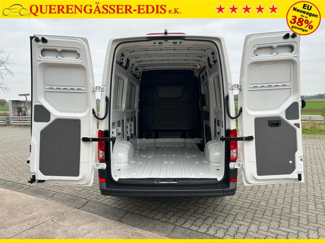 Volkswagen / Crafter Kastenwagen / Weiß / / / 30 2.0 TDI L3H3 / 5 J. Garantie