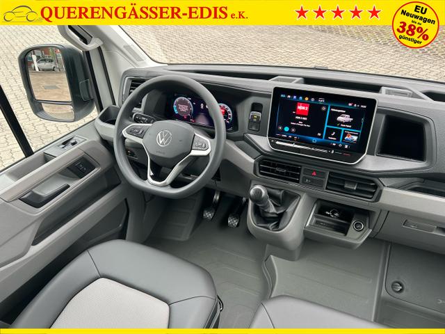 Volkswagen / Crafter Pritsche DoKa / Weiß / / / 35 2.0 TDI MR / 5 J. Garantie