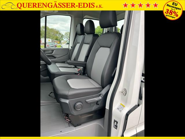 Volkswagen / Crafter Pritsche DoKa / Weiß / / / 35 2.0 TDI MR DSG 4x4 / 5 J. Garantie