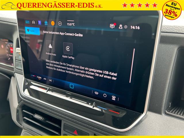 Volkswagen / Crafter Pritsche DoKa / Weiß / / / 35 2.0 TDI MR DSG 4x4 / 5 J. Garantie