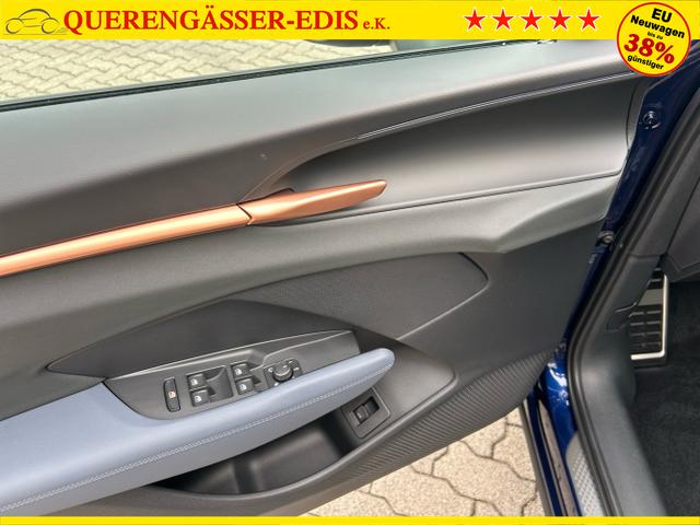 CUPRA / Terramar / Blau / / / 1.5 TSI DSG / Edge Paket AHK