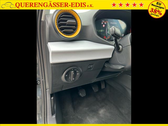 Seat / Ibiza / Grau / / / 1.0 TSI / Sitzheizung Full Link
