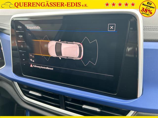 Volkswagen / T-Roc / Blau / / / R 2.0 TSI DSG 4MOTION / AHK DCC