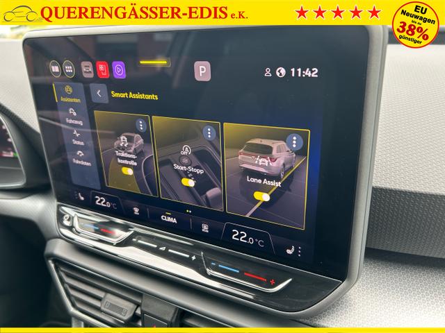 Seat / Leon ST / Weiß / / / 1.5 eTSI DSG / Sitzheizung