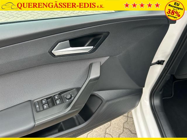 Seat / Leon ST / Weiß / / / 1.5 eTSI DSG / Sitzheizung