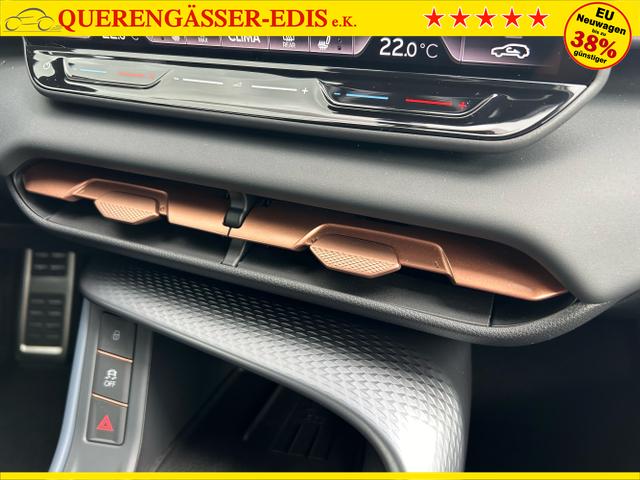CUPRA / Terramar / Schwarz / / / 1.5 TSI DSG / Sitzheizung AHK