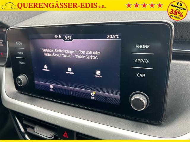 Skoda / Kamiq / Rot / / / 1.0 TSI / Rückfahrkamera