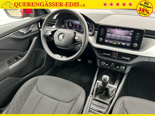 Skoda / Kamiq / Rot / / / 1.0 TSI / Rückfahrkamera