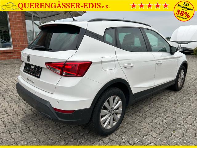 Seat / Arona / Weiß / / / 1.0 TSI / Sitzheizung