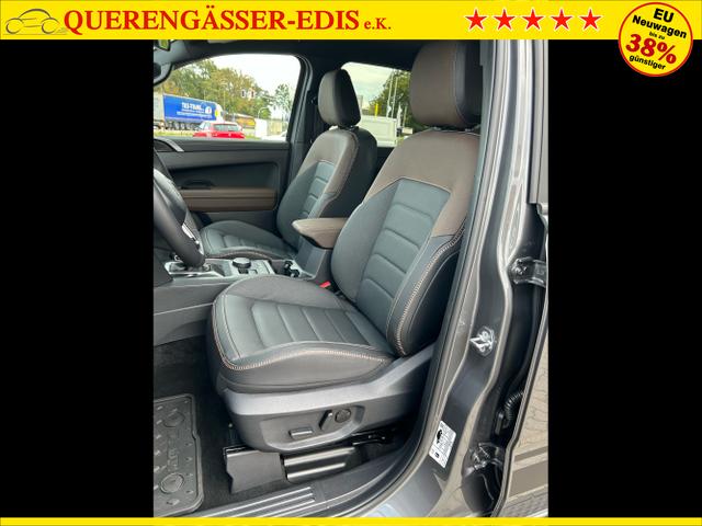 Volkswagen / Amarok / Grau / / / PanAmericana 3.0 TDI V6 4MOTION / AHK Navi