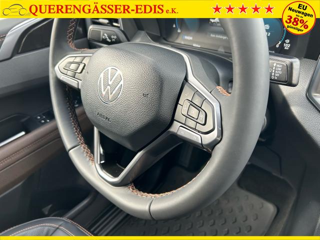 Volkswagen / Amarok / Grau / / / PanAmericana 3.0 TDI V6 4MOTION / AHK Navi