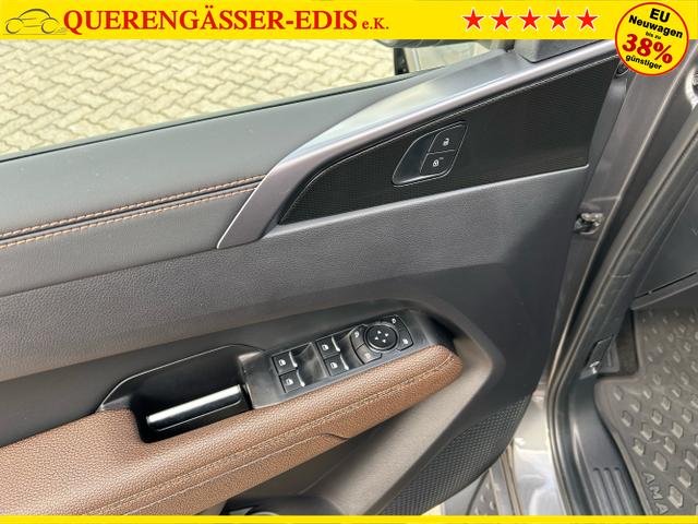 Volkswagen / Amarok / Grau / / / PanAmericana 3.0 TDI V6 4MOTION / AHK Navi