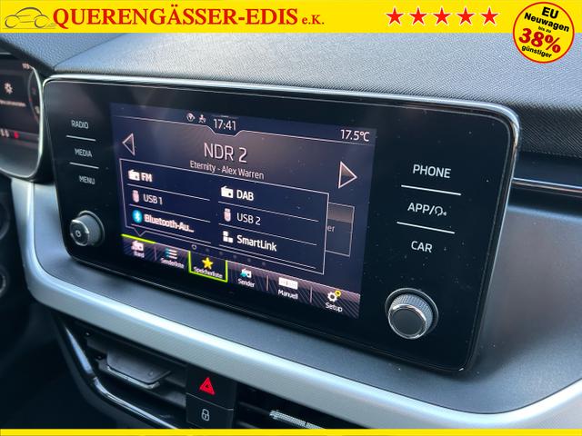 Skoda / Kamiq / Rot / / / 1.0 TSI / Rückfahrkamera