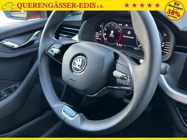 Skoda / Kamiq / Rot / / / 1.0 TSI / Rückfahrkamera