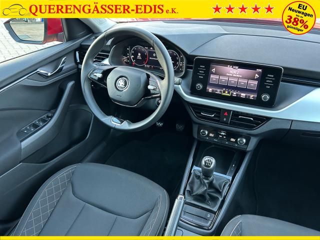 Skoda / Kamiq / Rot / / / 1.0 TSI / Rückfahrkamera