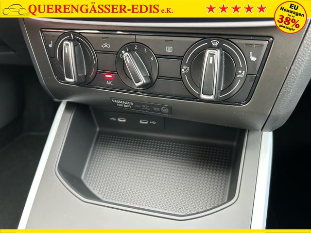 Seat / Arona / Grau / / / 1.0 TSI / Sitzheizung