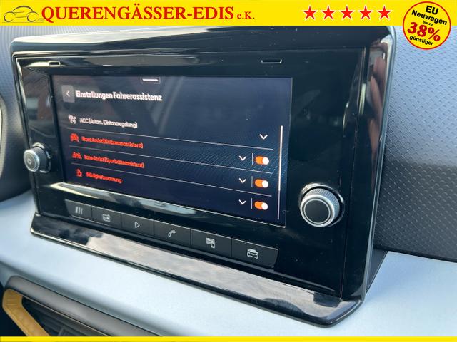 Seat / Arona / Wei&szlig; / / / 1.0 TSI / Blind Spot Full Link