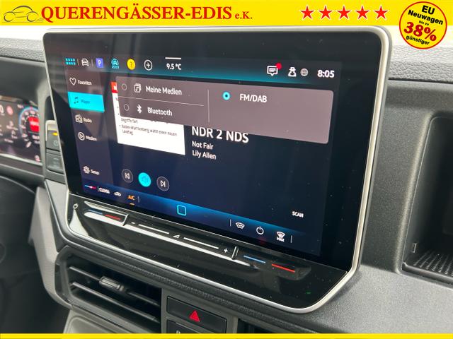 Volkswagen / Crafter Kastenwagen / Wei&szlig; / / / 30 2.0 TDI HD MR Aut. L3H3 / 4 J. Garantie