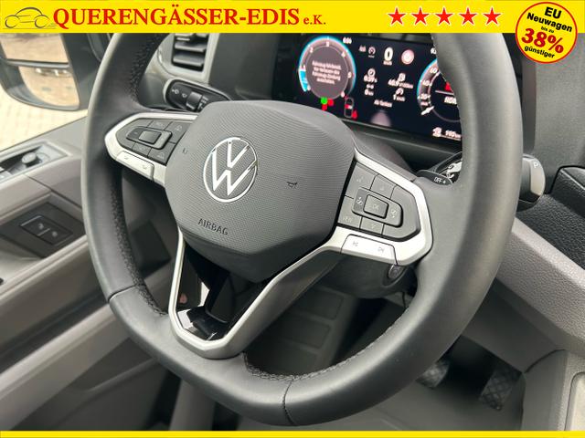 Volkswagen / Crafter Kastenwagen / Wei&szlig; / / / 30 2.0 TDI HD MR Aut. L3H3 / 4 J. Garantie