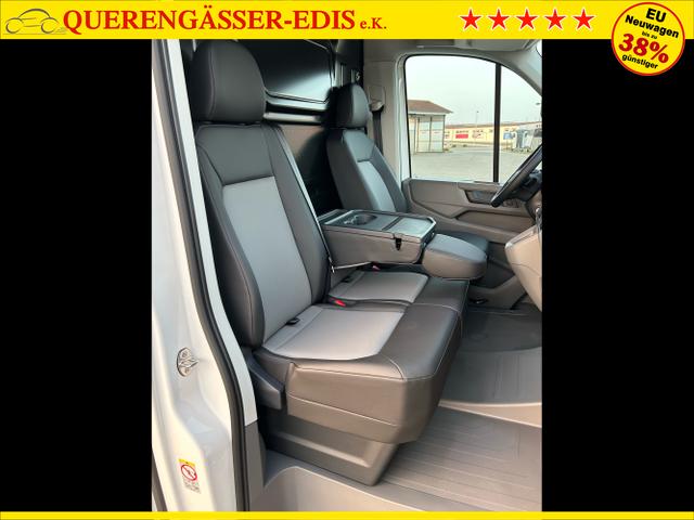 Volkswagen / Crafter Kastenwagen / Wei&szlig; / / / 35 2.0 TDI MR 4x4 Aut. L3H2 / Sperre