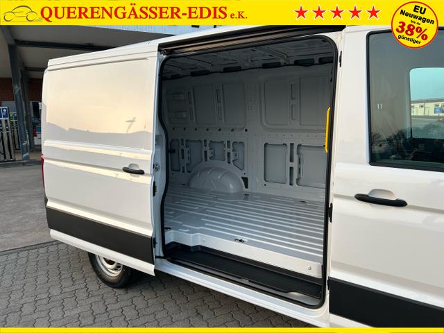 Volkswagen / Crafter Kastenwagen / Wei&szlig; / / / 35 2.0 TDI MR 4x4 Aut. L3H2 / Sperre