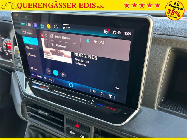 Volkswagen / Crafter Kastenwagen / Wei&szlig; / / / 30 2.0 TDI MR L3H2 / 4 J. Garantie